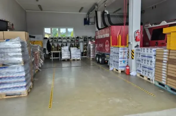 Stowarzyszenie Korzenie rozdało blisko 700 osobom ponad 9 ton żywności