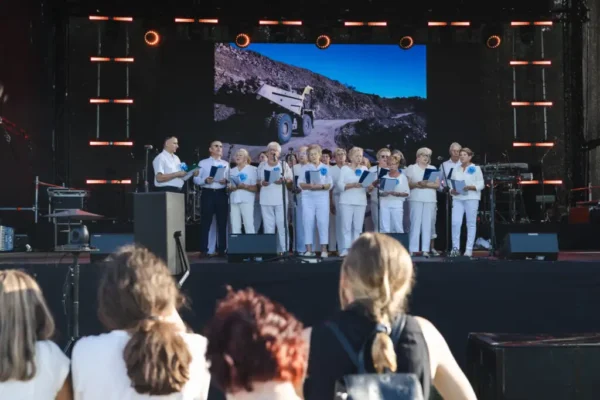 Tłumy na Imieninach Gminy Chełmiec – Golec uOrkiestra i maskotka Krzyś zachwycili mieszkańców
