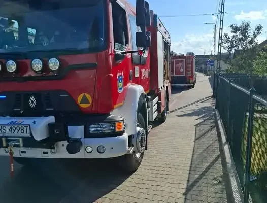 Pożar sadzy w Podegrodziu – strażacy w akcji