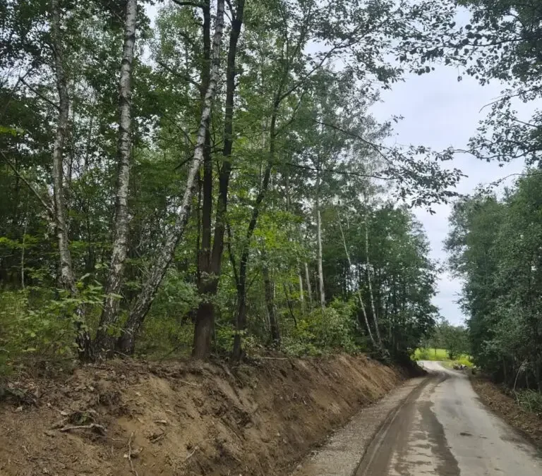 Remont drogi Podlesie w Biczycach Górnych – postęp prac i szczegóły inwestycji