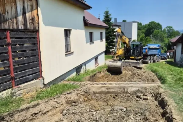 Zakończono remont drogi w Woli Kurowskiej. Inwestycja kosztowała blisko 244 tys. zł