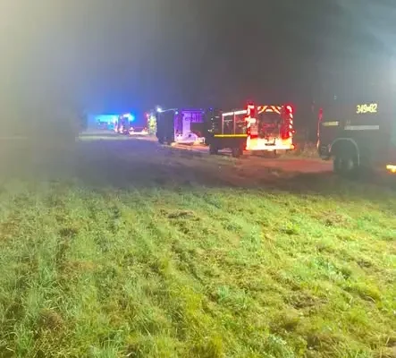 Pożar budynku gospodarczego w Mokrej Wsi. Akcja gaśnicza trwała około dwóch godzin