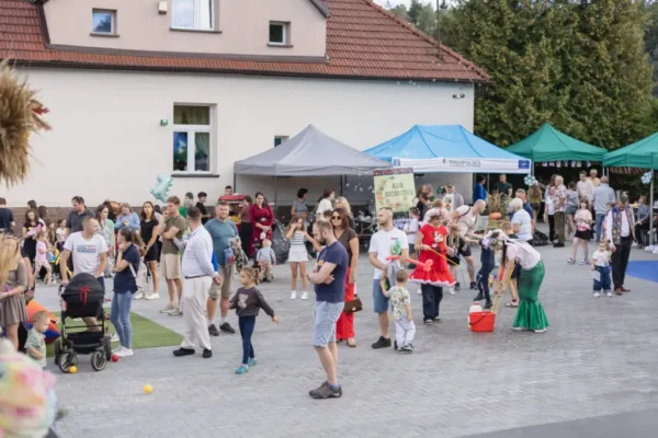 I Gminny Konkurs „Kwiatowy Zawrót Głowy” rozstrzygnięty – triumf Ewy Majowskiej-Tokarczyk