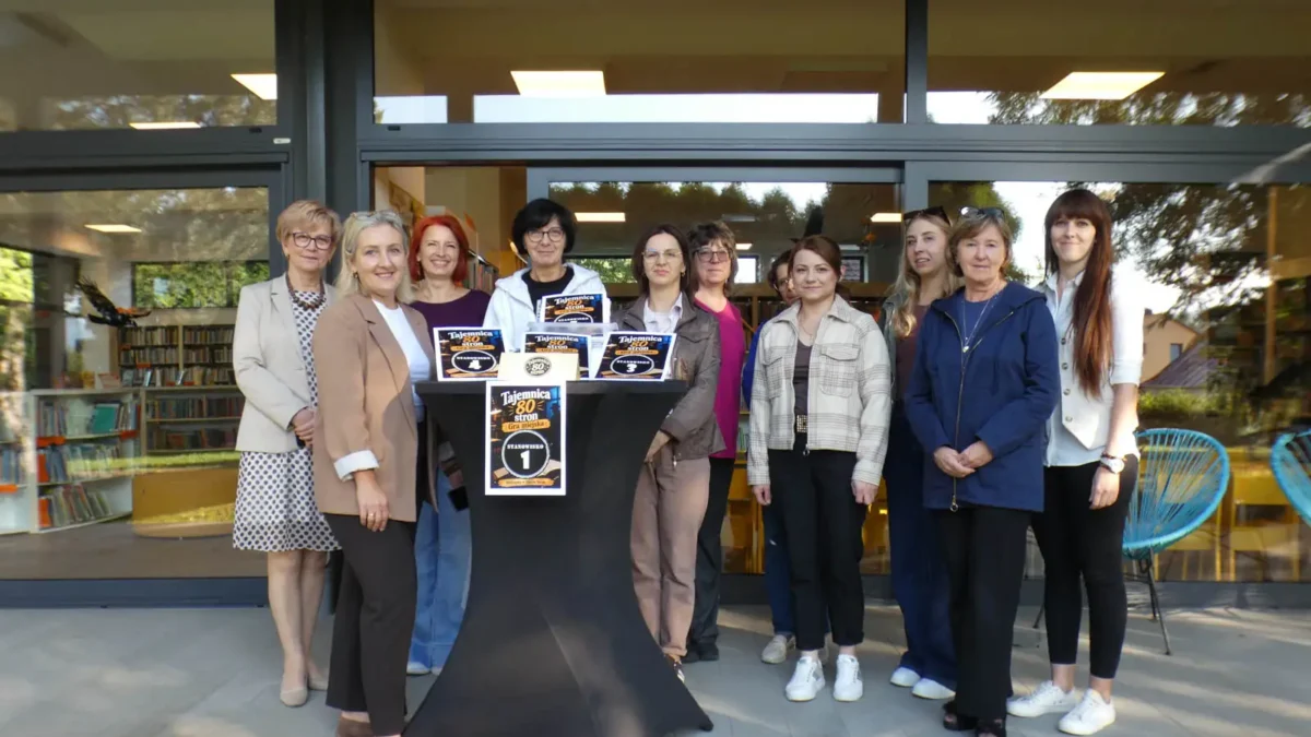 Stary Sącz: gra miejska „Tajemnica 80 stron” uczciła jubileusz biblioteki