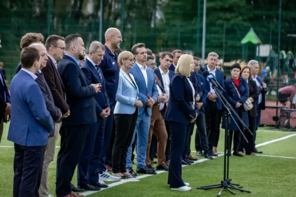 Chełmiec otrzyma 500 tys. zł na remont orlika w Świniarsku