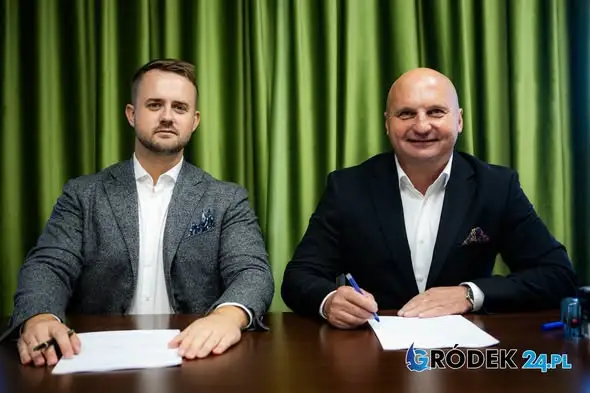 Umowa na przebudowę drogi Jelna – Niwy – Kawiory podpisana