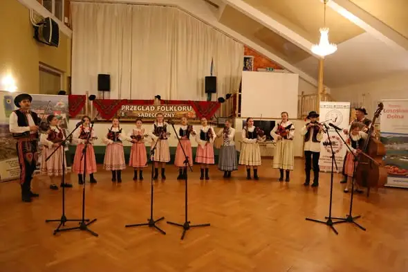 Jesienna Integracja Folklorystyczna w Tęgoborzy – muzyka, taniec i pamięć o tradycji