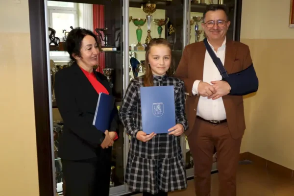 Wójt Chełmca nagrodził stypendystów z Klęczan