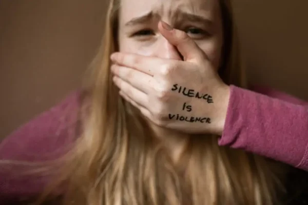 Gmina Korzenna pyta mieszkańców o przemoc domową. Ankieta tylko do 8 listopada