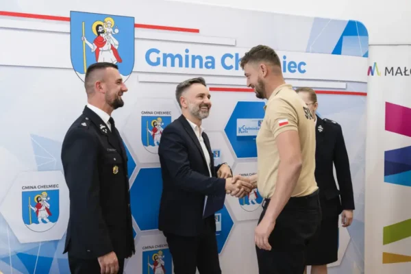 12 strażaków ochotników z gminy Chełmiec zdobyło certyfikaty KPP